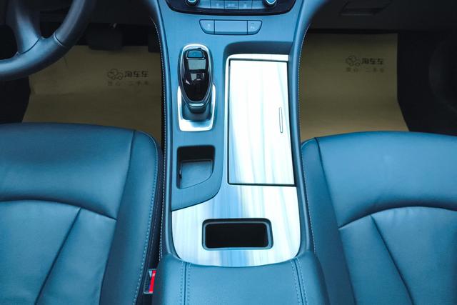 Buick Lacrosse 2022 — фото 14
