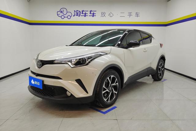 Toyota C-HR 2018 года выпуска