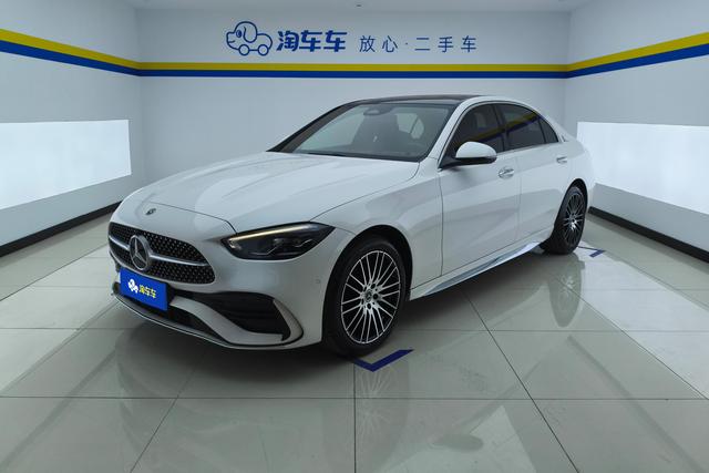 Mercedes Benz C-Class 2022 — фото 1
