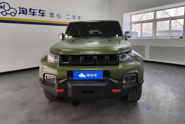 BAIC BJ40 2021 2.0 D AT 4 WD — фото 2