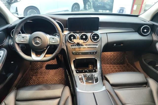 Mercedes Benz C-Class 2021 — фото 13