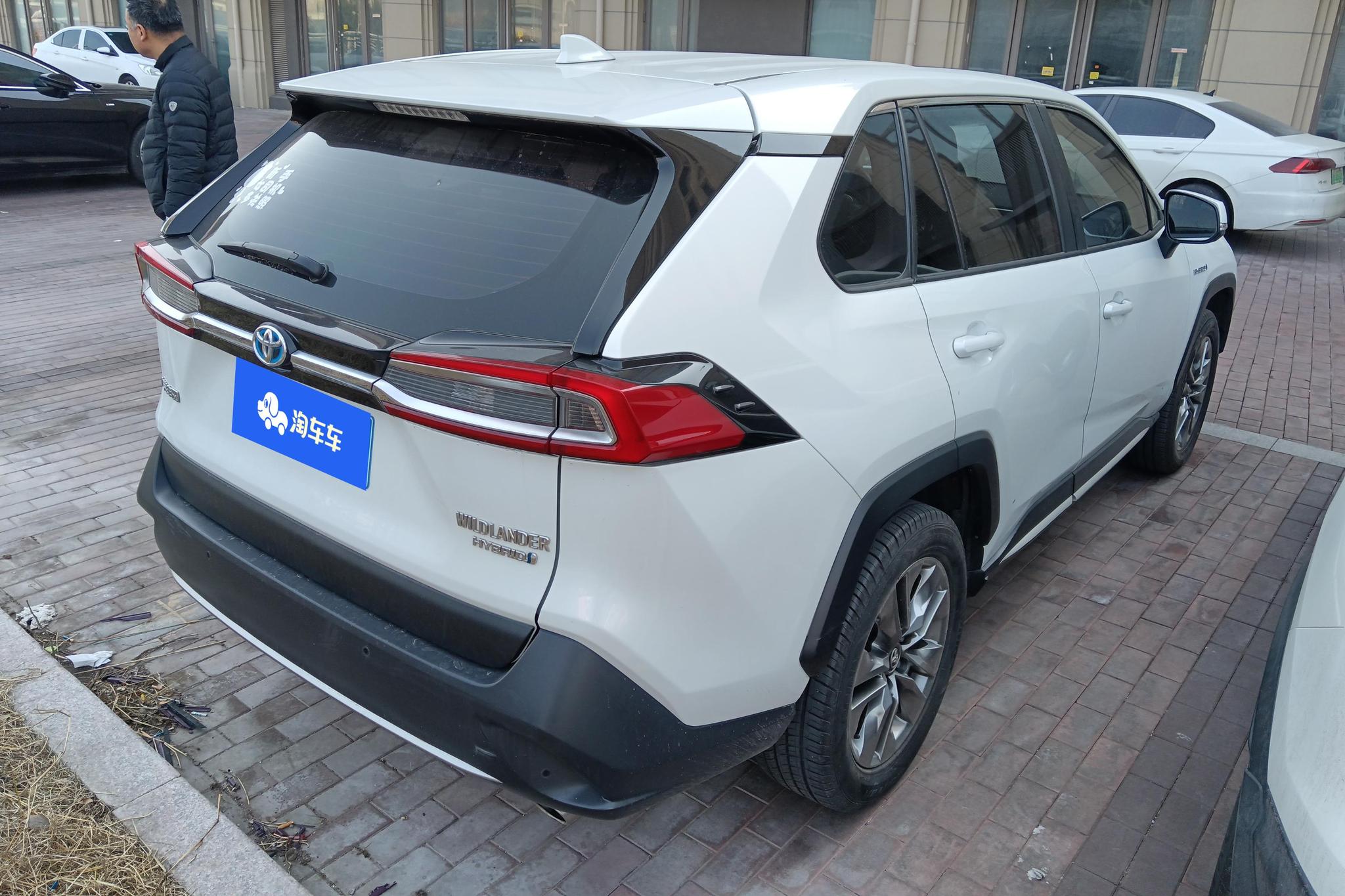 Toyota Wildlander 2020 2.5L Luxury