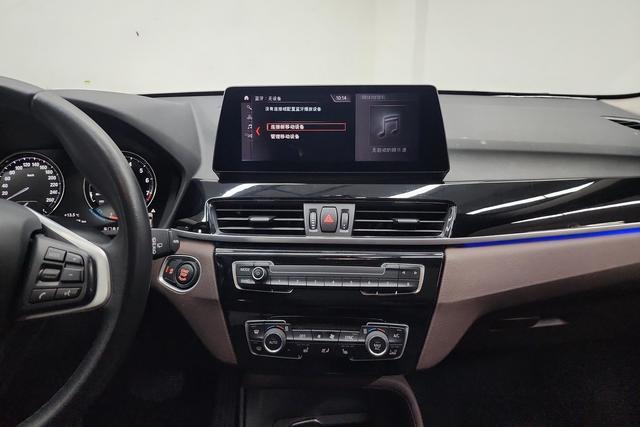 BMW X1 2020 — фото 14