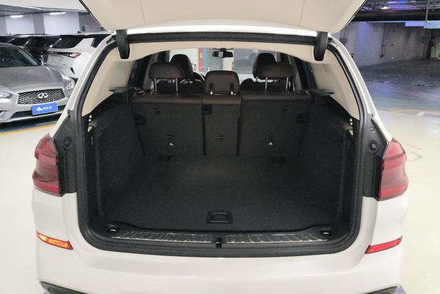 BMW X3 2021 — фото 17