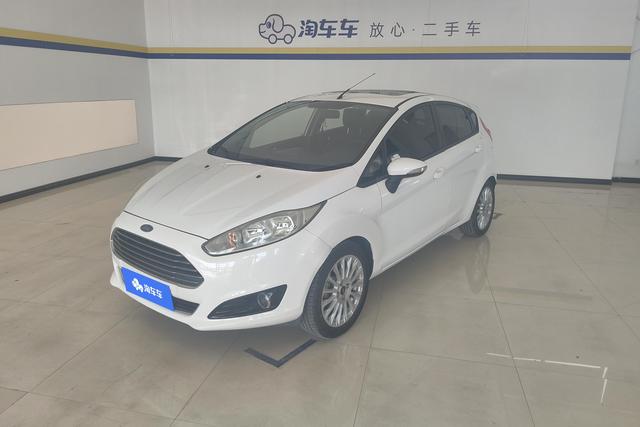 Ford Fiesta 2013 года выпуска