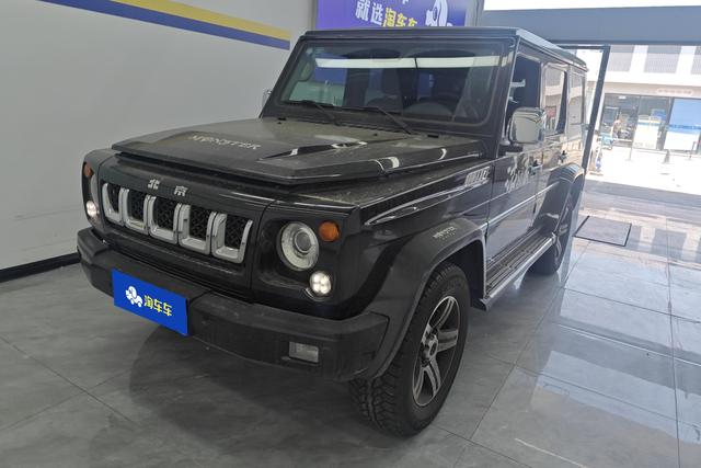BAIC Beijing BJ80 2016 года выпуска