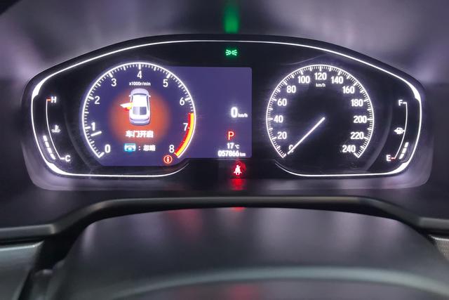 Honda Accord 2022 — фото 13