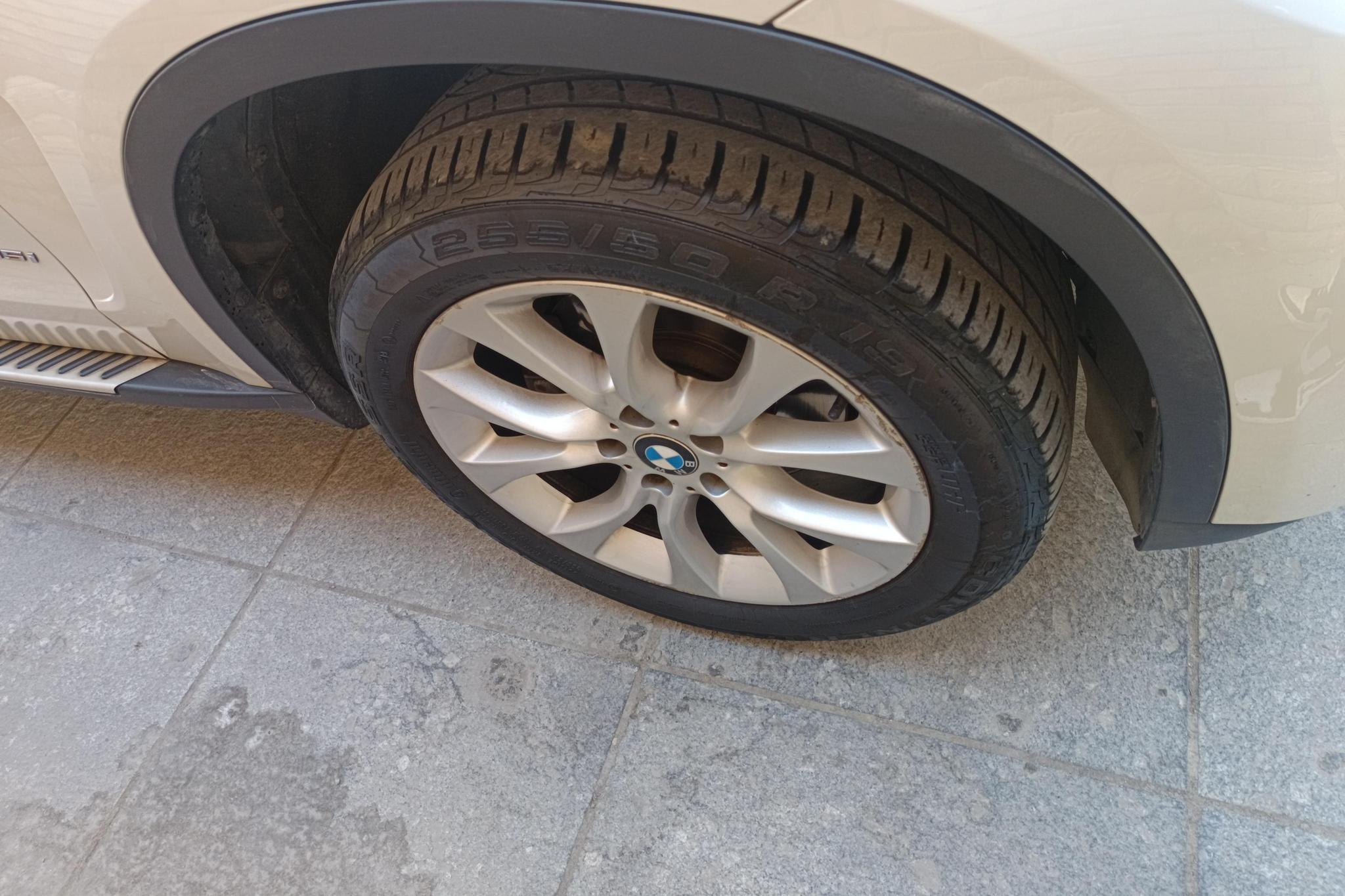 BMW X5 2014 xDrive35i Lead