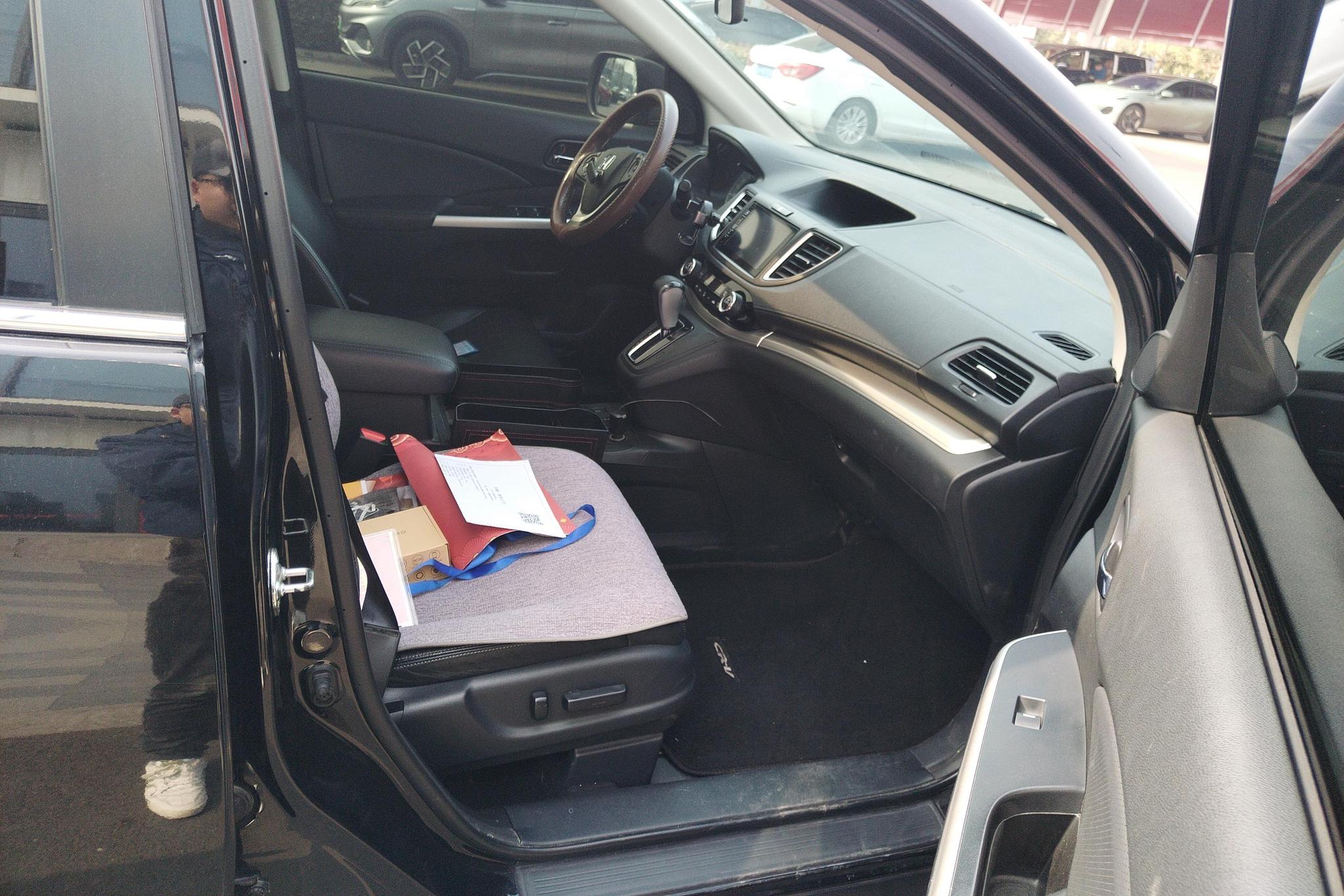Honda CR-V 2015 2.4L Luxury