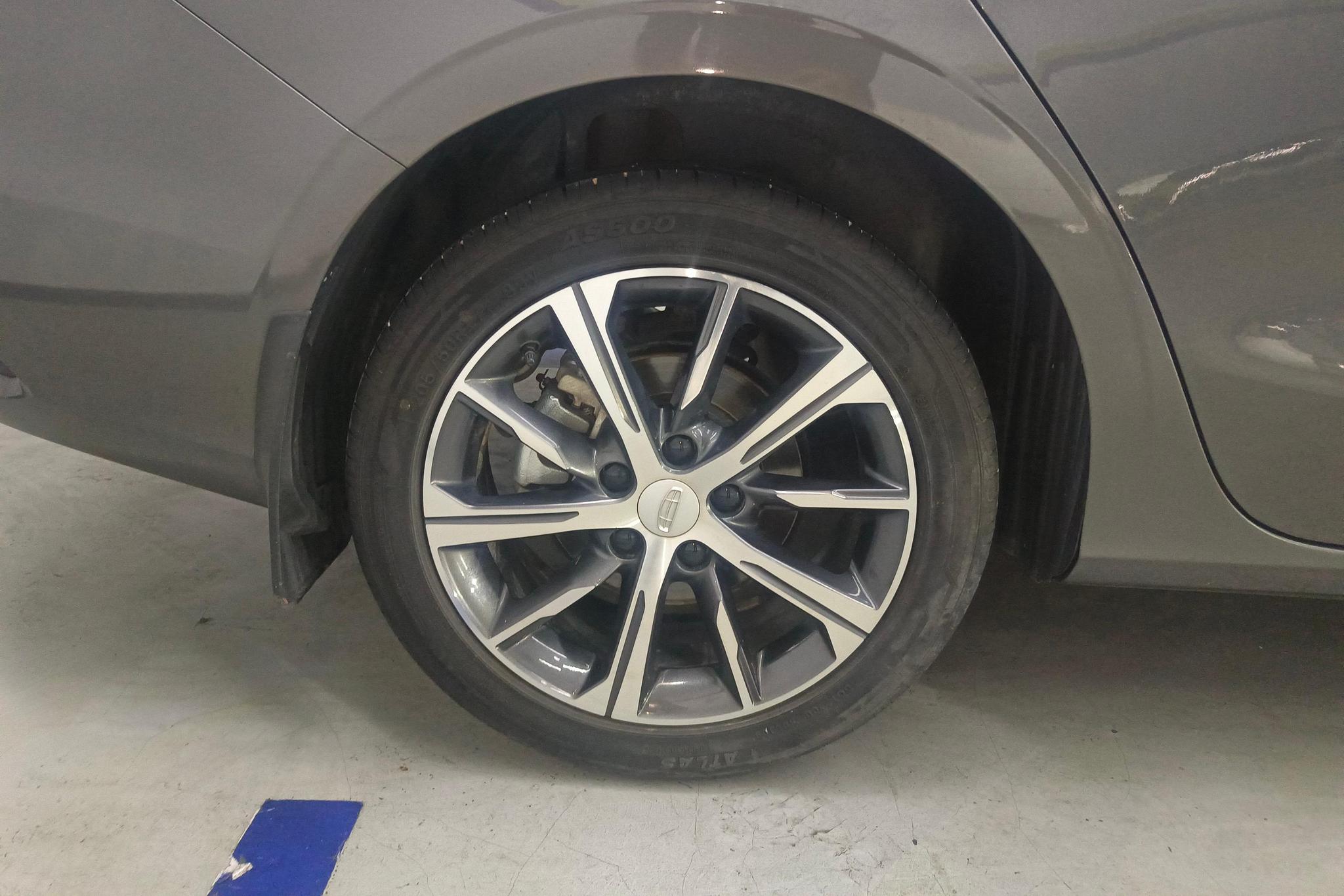 Geely Emgrand 2022 4 1.5L CVT Luxury