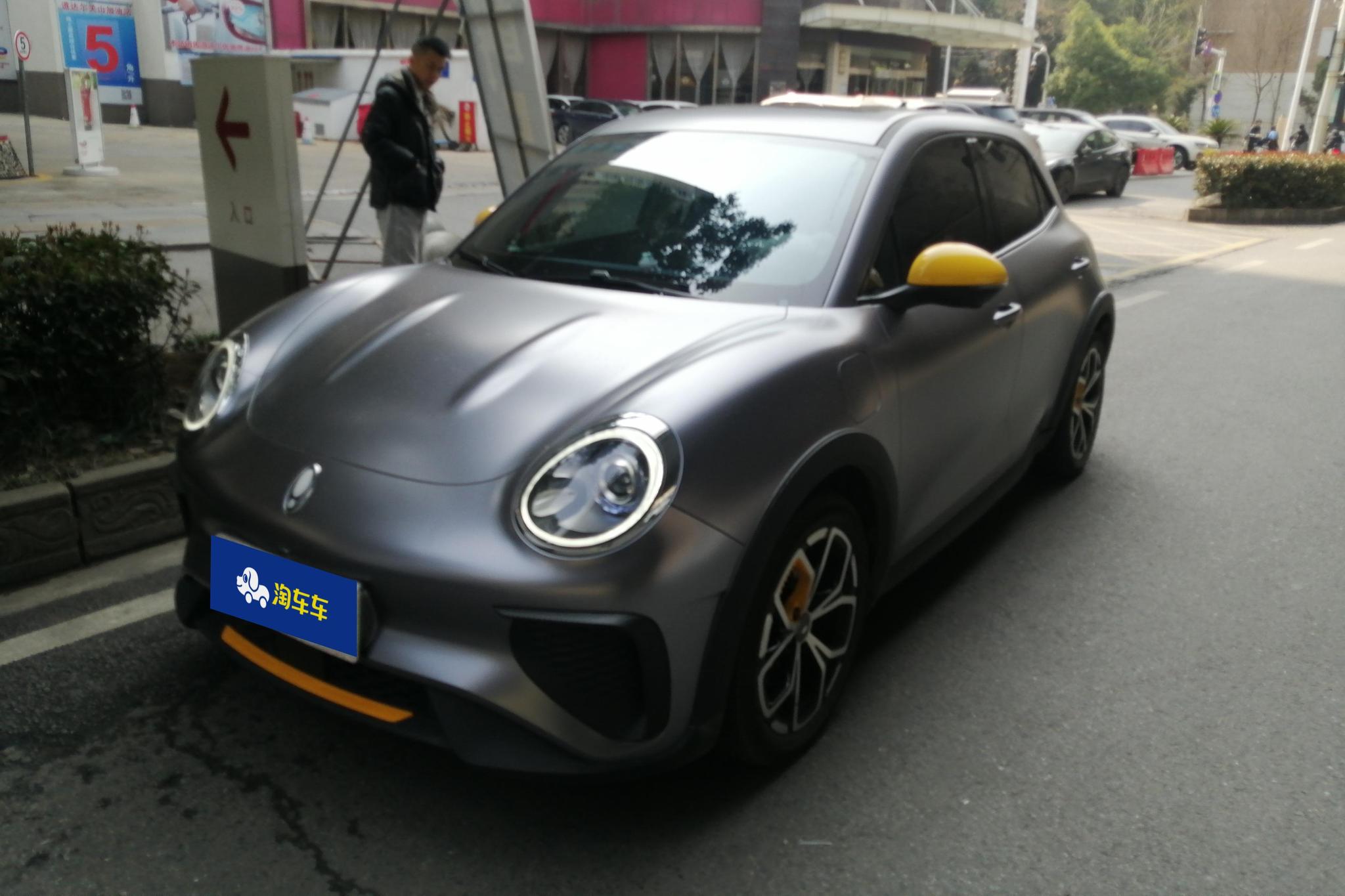 GT