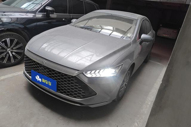 BYD Qin 2023 года выпуска