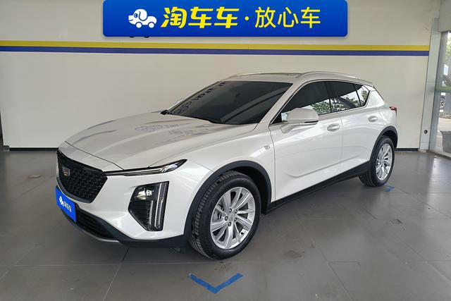 Cadillac GT4 2023 года выпуска