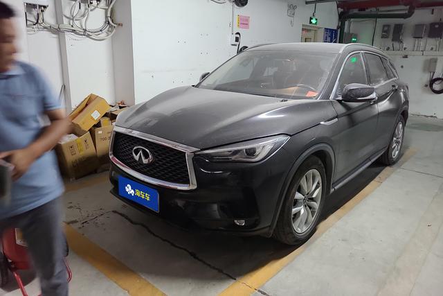 Infiniti QX50 2018 года выпуска