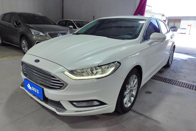 Ford Mondeo 2017 года выпуска