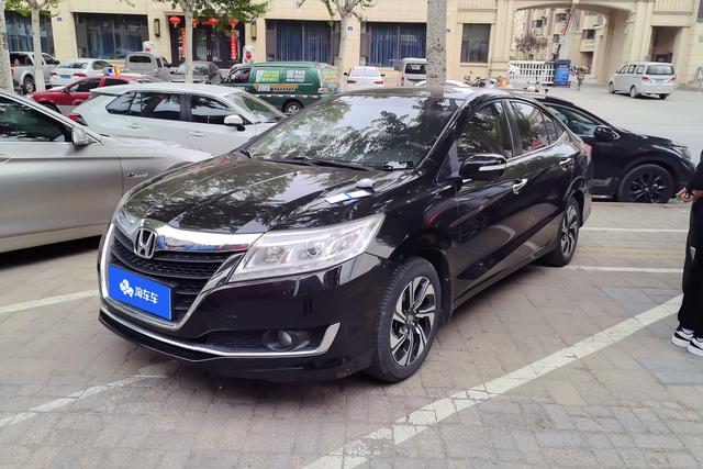 Honda Crider 2017 года выпуска