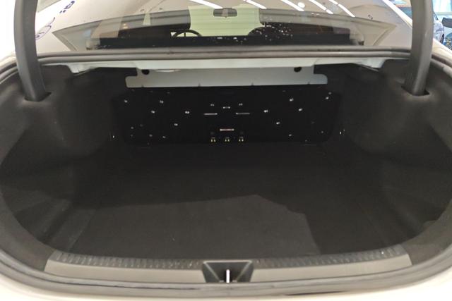 Mercedes-Benz A-Class 2022 A 180 L — фото 17