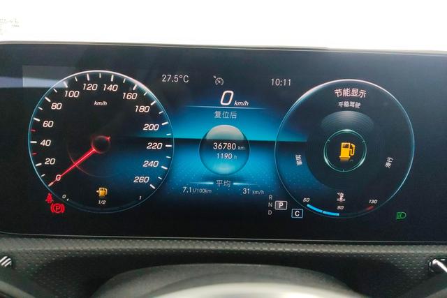 Mercedes-Benz A-Class 2022 A 180 L — фото 14