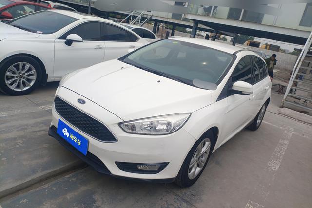 Ford Focus 2015 года выпуска