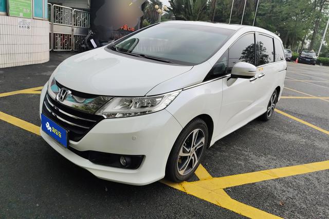 Honda Odyssey 2017 года выпуска