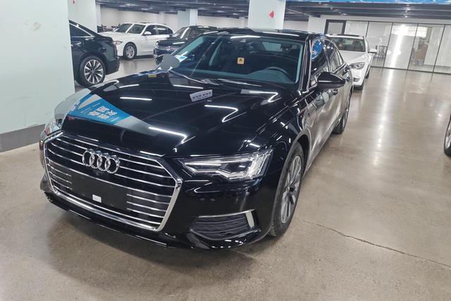 Audi A6 2021 года выпуска