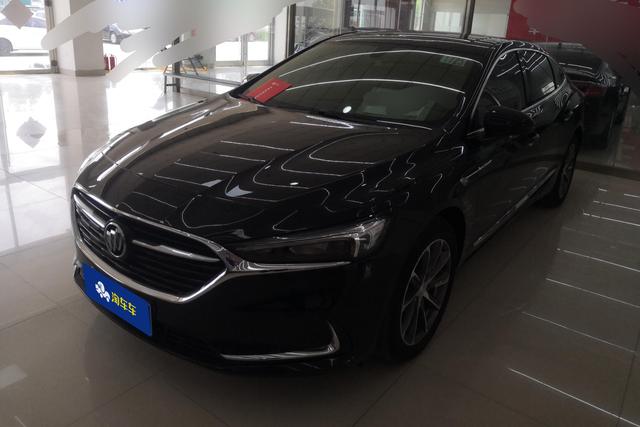 Buick LaCrosse 2022 года выпуска