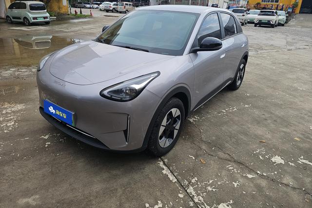 Geely Xingyuan 2025 года выпуска