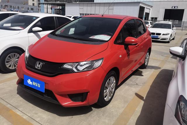 Honda Fit 2014 года выпуска