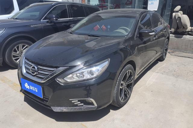 Nissan Altima 2016 года выпуска
