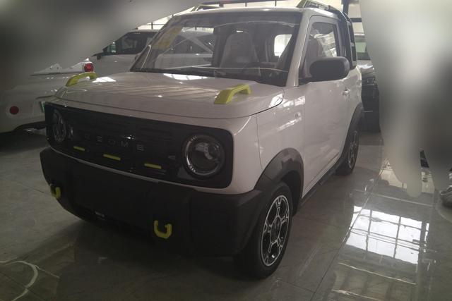 Geely LC 2025 года выпуска