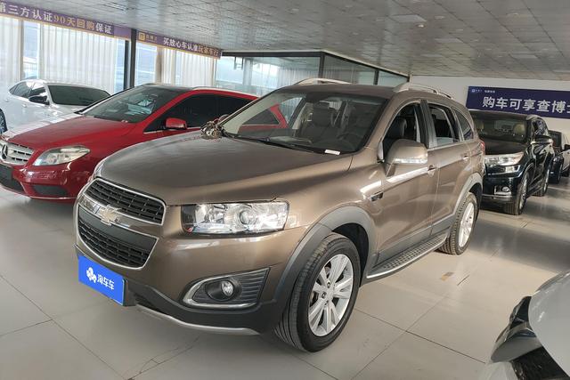 Chevrolet Captiva Sport 2015 года выпуска