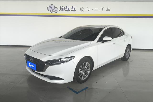 Mazda 3 2021 года выпуска