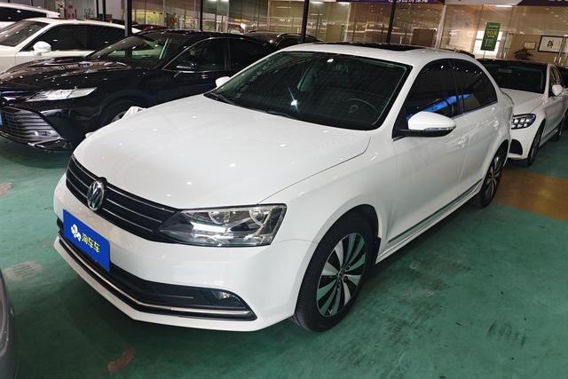 Volkswagen Jetta 2018 года выпуска