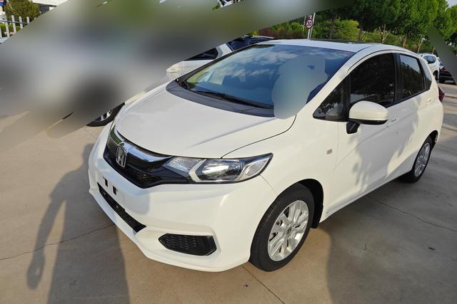 Honda Fit 2018 года выпуска