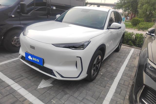 Geely Galaxy E5 2024 года выпуска