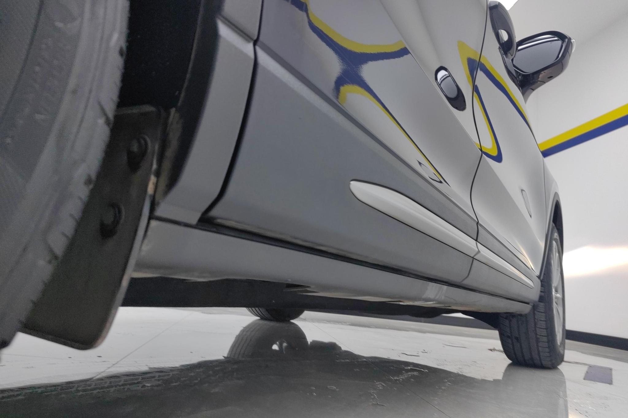 Lincoln Corsair 2021 2.0T Premium