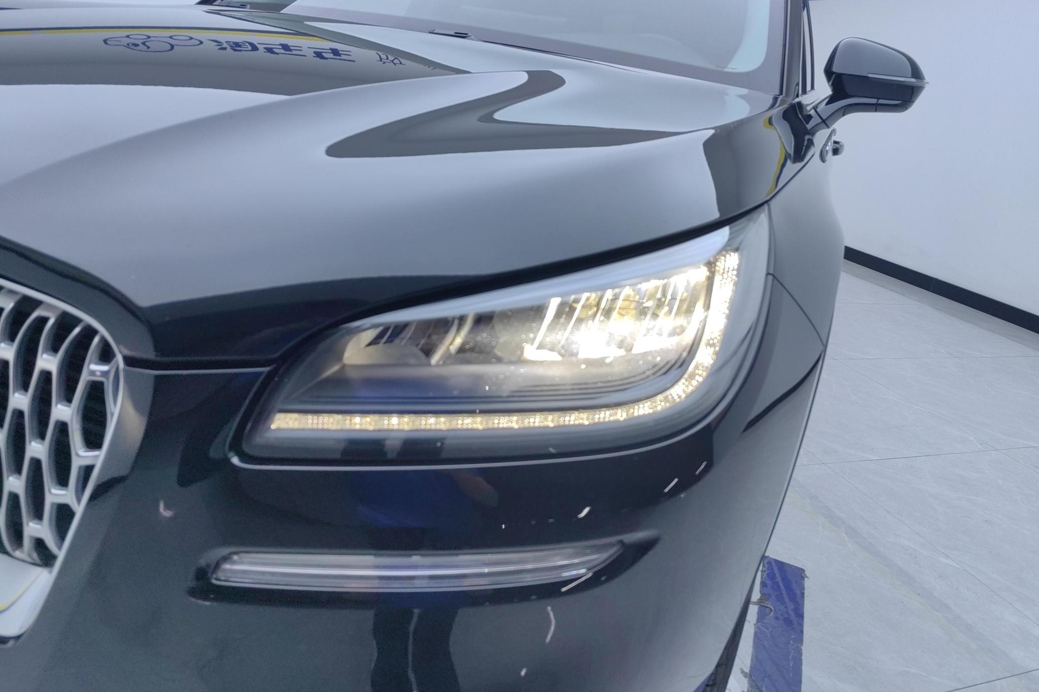 Lincoln Corsair 2021 2.0T Premium
