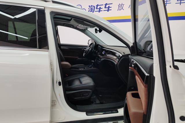 Gac Trumpchi Trumpchi GS8 2017 — фото 15