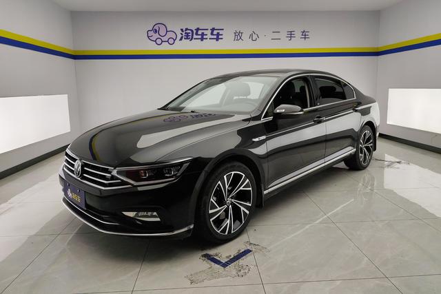Volkswagen Passat 2021 года выпуска