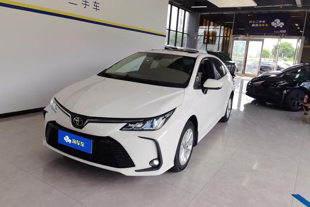 Toyota Corolla Cross 2021 года выпуска