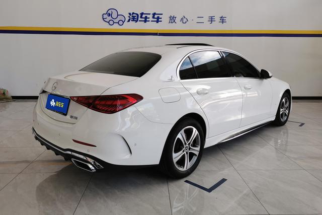 Mercedes Benz C-Class 2022 — фото 3