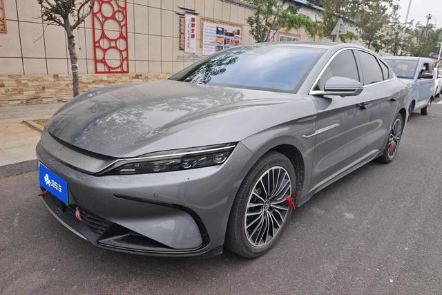 BYD Han 2023 года выпуска