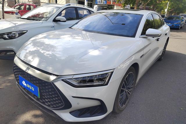 BYD Han 2023 года выпуска