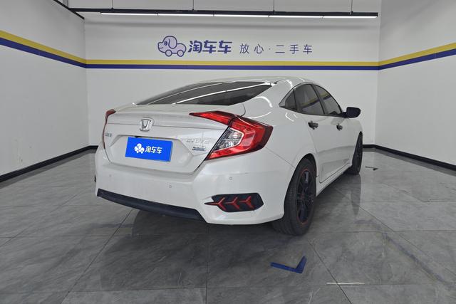 Honda "思域" 可 以 翻 译 为 "Civic" 2019 — фото 3
