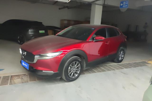 Mazda CX-30 2020 года выпуска