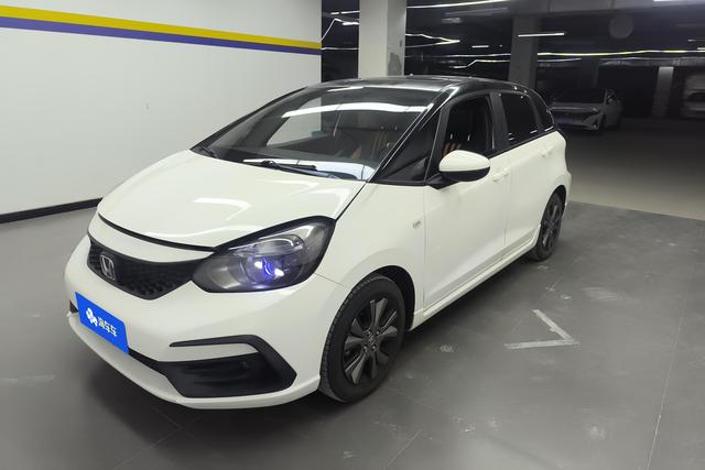 Honda Fit 2021 года выпуска