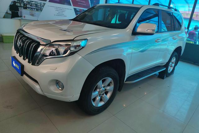 Toyota Land Cruiser Prado 2016 года выпуска