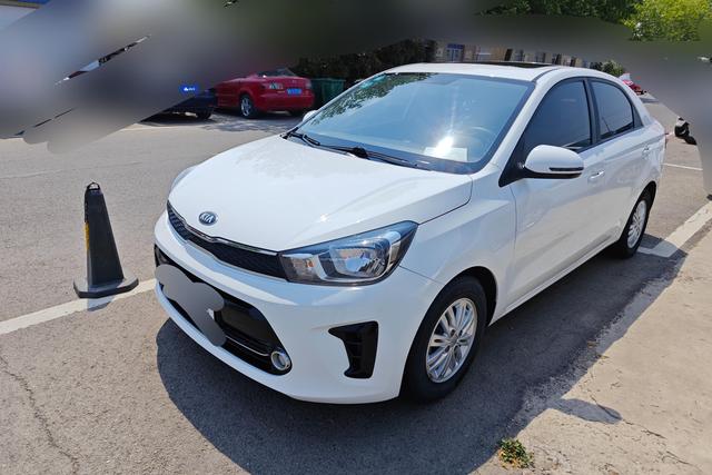 Kia Sephia 2017 года выпуска