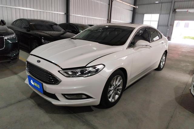 Ford Mondeo 2017 года выпуска