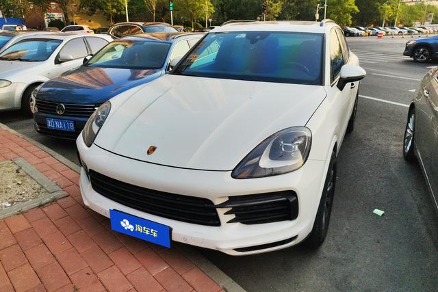 Porsche Cayenne 2019 года выпуска